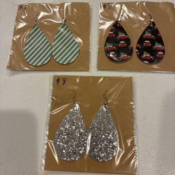 Unbranded Jewelry - 3 PCs Variety Of Dangle Earrings Artisan Hand Made Crafted Christmas Truck NEW